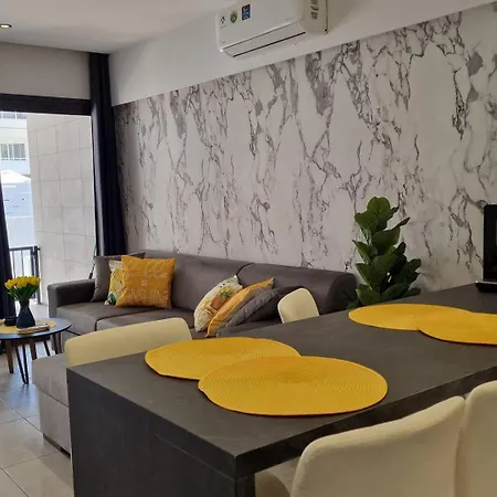 Apartment Makenzy Hidden Gem Larnaca