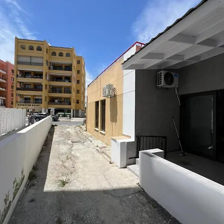 Makenzy Hidden Gem Apartment *